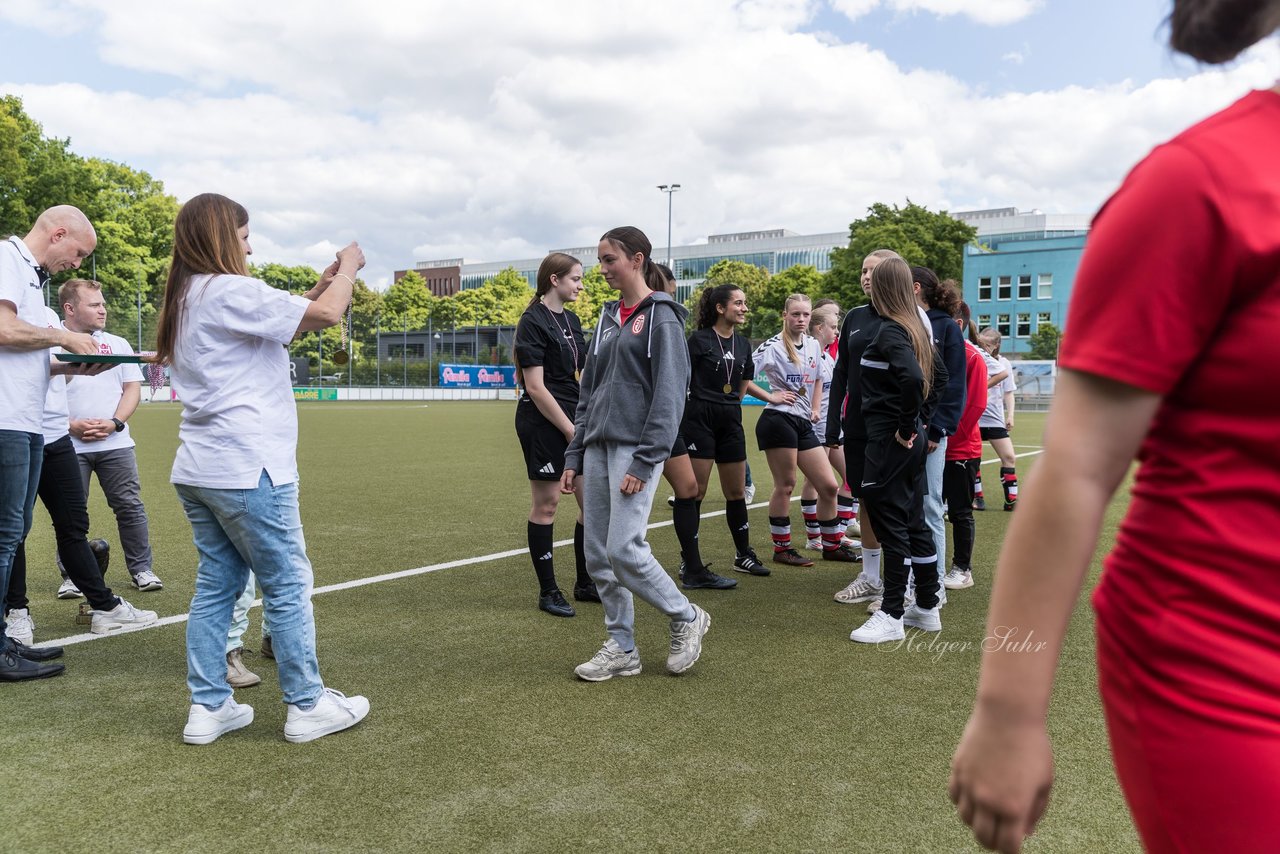 Bild 150 - wCJ Ballfreunde Pokal Finale  Altona 93 - Eimsbuetteler TV : Ergebnis: 0:2